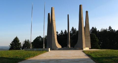 památník Ploština